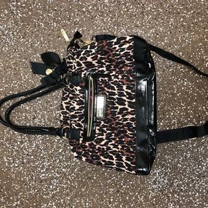 Betsy Johnson cheetah bag - medium